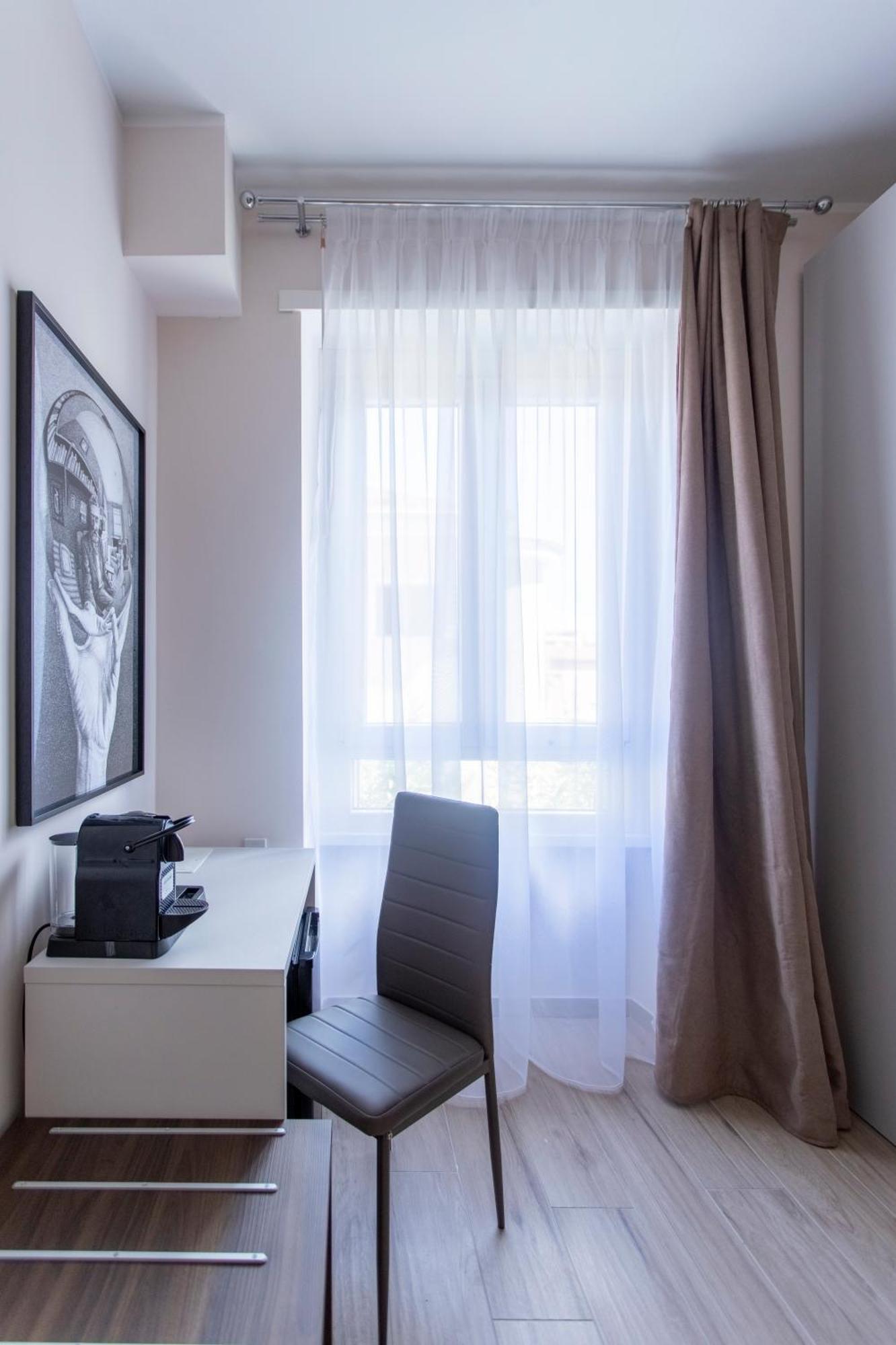 Mama Guest House Ciampino Bagian luar foto